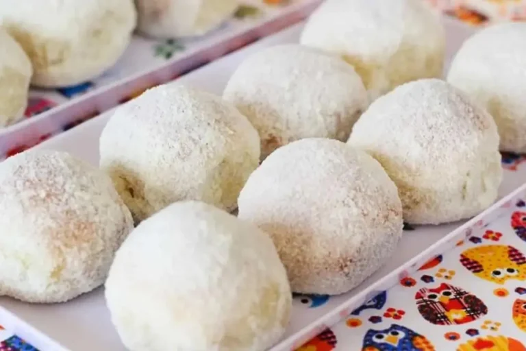 Deliciosos Pãezinhos de Leite Ninho: Uma Receita Irresistível para Saborear