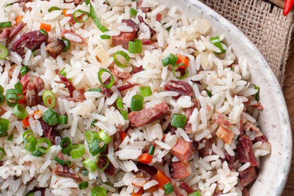 5 Passos para Preparar um Delicioso Arroz Carreteiro Simples