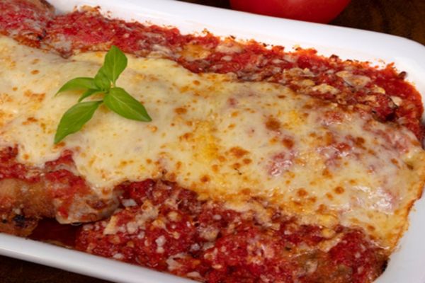 5 Passos para Preparar Frango à Parmegiana com Molho de Tomate