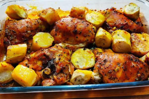 5 Passos para Preparar um Delicioso Frango com Batata no Forno