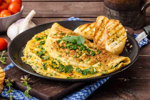 Omelete de Espinafre e Queijo Feta