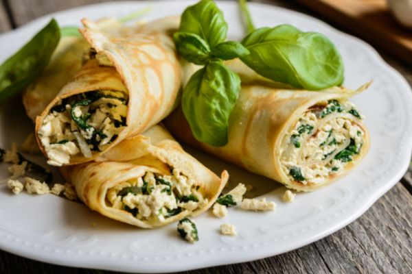 Panqueca de Espinafre e Queijo Feta: Uma Combinação Deliciosa para um Café da Manhã Saudável