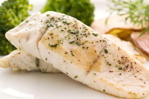 5 Motivos para Experimentar o Peixe ao Vapor com Ervas