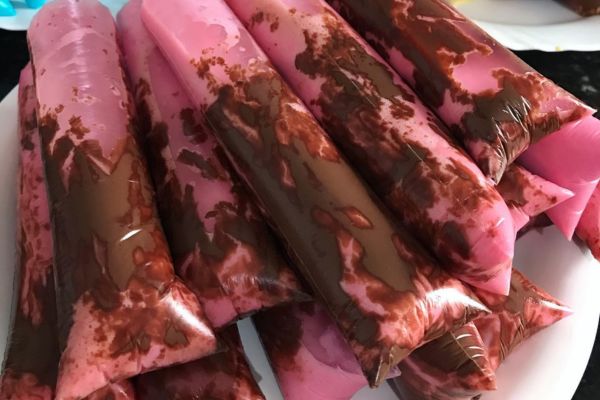 Geladinho Gourmet de Morango com Nutella: Uma Delícia Irresistível