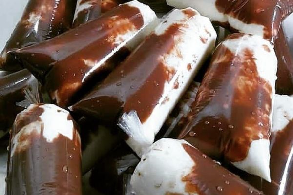 Geladinho Gourmet de Ninho com Nutella: Uma Combinação Divina para Refrescar Seus Dias