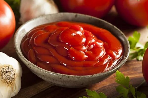 5 Passos para Preparar Ketchup Caseiro que Transformará suas Refeições