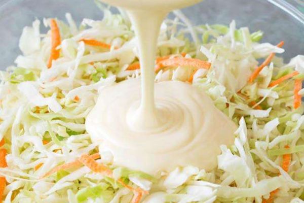 5 Receitas de Molho Cremoso para Salada que Transformarão sua Refeição