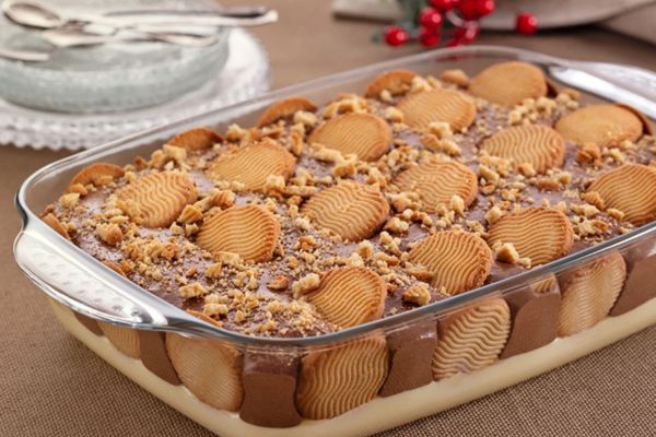 5 Passos para a Perfeição: Pavê de Chocolate com Biscoitos de Leite Maltado