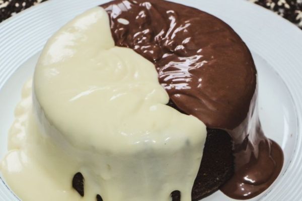 5 Passos para um Delicioso Bolo Dois Amores Caseiro que Vai Encantar Seu Paladar