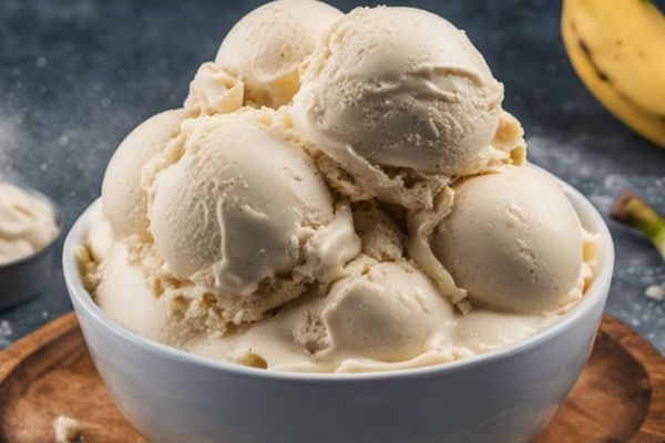 5 Passos para um Delicioso Sundae de Banana Caseiro!