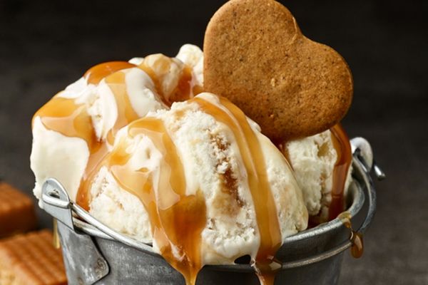 5 Passos para um Delicioso Sundae de Caramelo Caseiro!