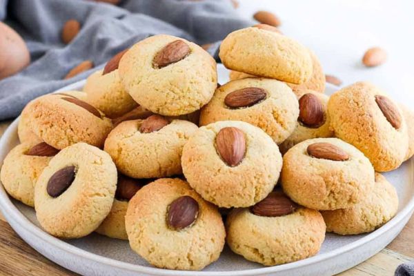 Desfrute do Sabor Irresistível: Biscoitos de Amêndoa Fit