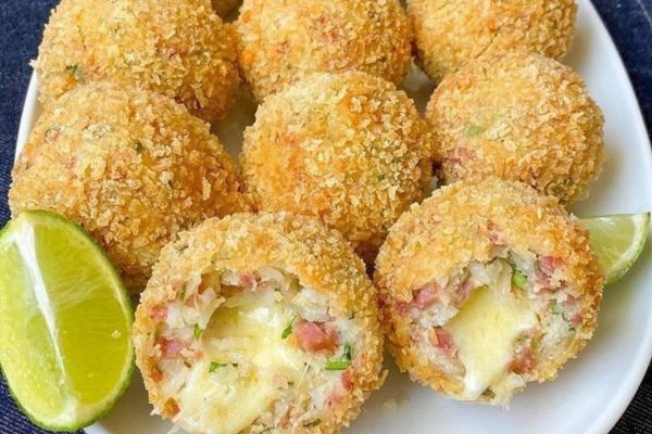 5 Irresistíveis Bolinhos de Batata de Queijo e Presunto para Transformar seu Lanche