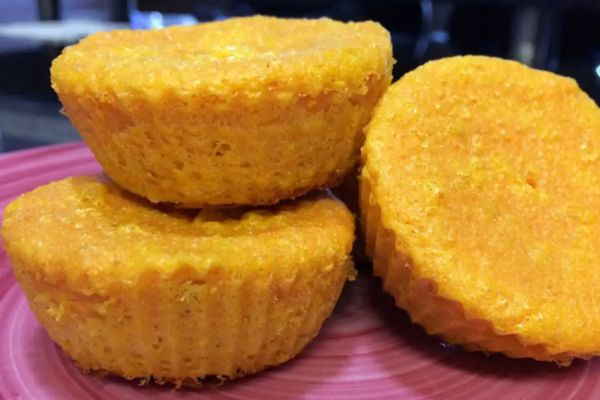 Desfrute da Doçura Saudável: Bolinho de Cenoura e Coco Fit em 3 Passos Simples