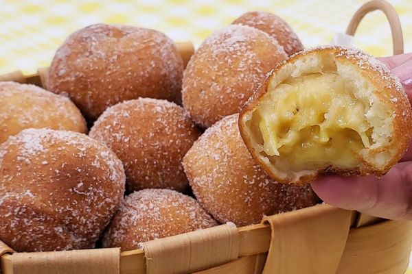 7 Segredos para Preparar Bolinho de Chuva com Banana: Transforme Seu Lanche em uma Delícia Especial