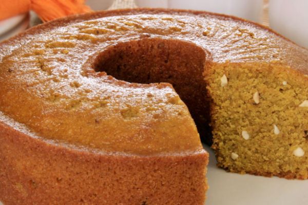 5 Passos para um Delicioso Bolo de Cenoura Integral: Sabor e Nutrição em Cada Fatia