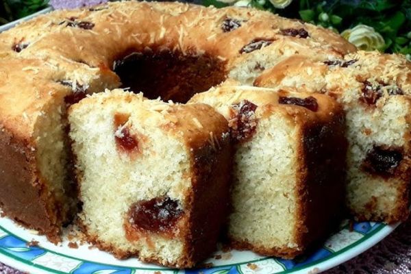 5 Passos para um Bolo de Goiaba com Coco Inesquecível