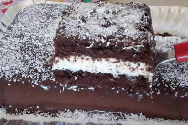 5 Passos para um Bolo de Prestígio Gelado que Derrete Corações