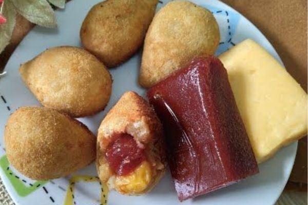 5 Passos para Saborear a Deliciosa Coxinha Romeu e Julieta