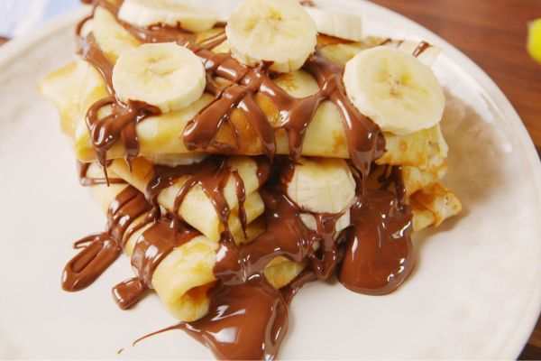 5 Passos para Deliciar-se: Crepe de Banana com Chocolate