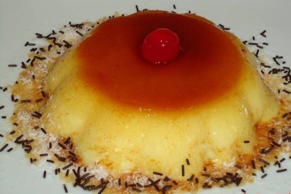 5 Passos para Preparar um Delicioso Flan de Peras ao Vinho Caseiro