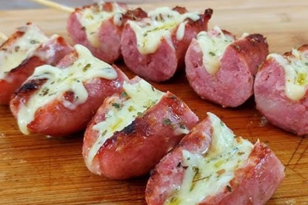 5 Receitas Incríveis de Linguiça Recheada com Queijo Coalho para Surpreender Paladares