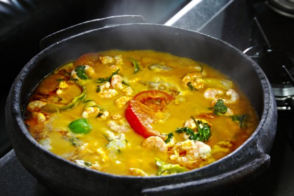 5 Razões para Desfrutar da Moqueca de Camarão em 30 Minutos