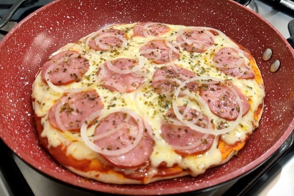 Pizza de Frigideira Simples