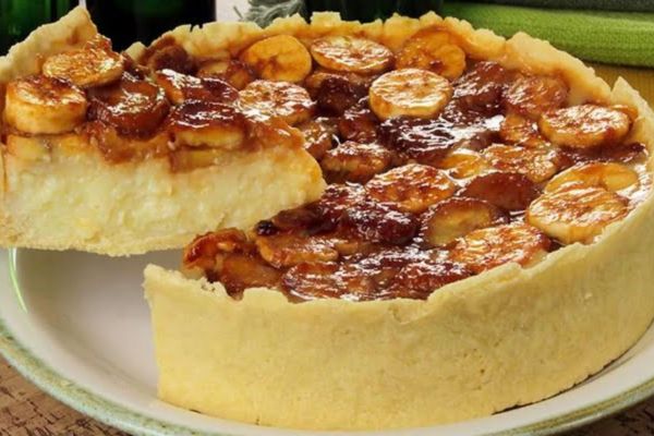 Desfrute da Delícia Caseira: 5 Passos para Preparar um Quiche de Banana Inesquecível