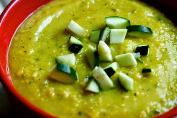 5 Passos para uma Sopa de Ervilha Vegana que Encanta o Paladar