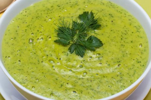 Desfrute do Verdadeiro Sabor Verde com a Nossa Receita Numerada de Sopa de Espinafre: Uma Jornada Culinária Deliciosa