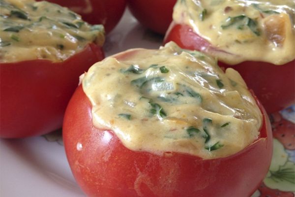 5 Tomates Recheados com Atum que Transformarão suas Refeições!