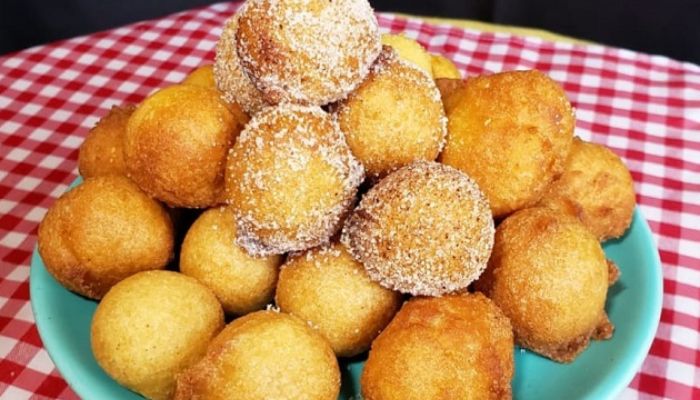 Receita de Bolinho de Chuva Perfeita e Fácil