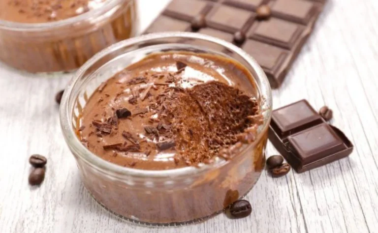 Fiz essa Mousse de Chocolate e agora todos em casa querem saber como fiz!